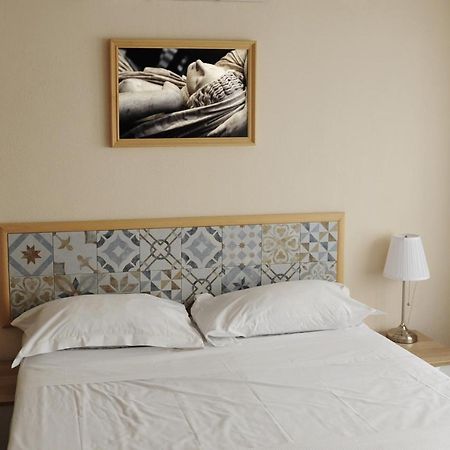 Pontevecchio Rooms Florenz Exterior foto