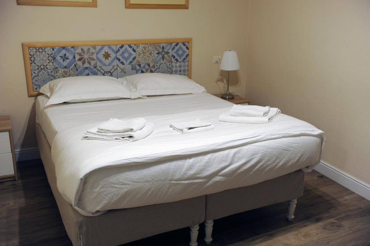 Pontevecchio Rooms Florenz Exterior foto